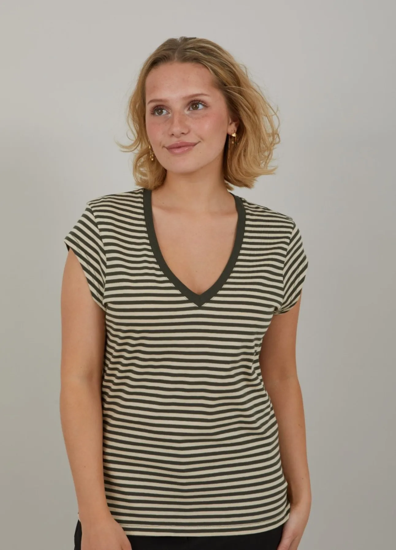 Kvinde Coster Copenhagen T-Shirts^Cc Heart Basis Stribet V-Hals T-Shirt