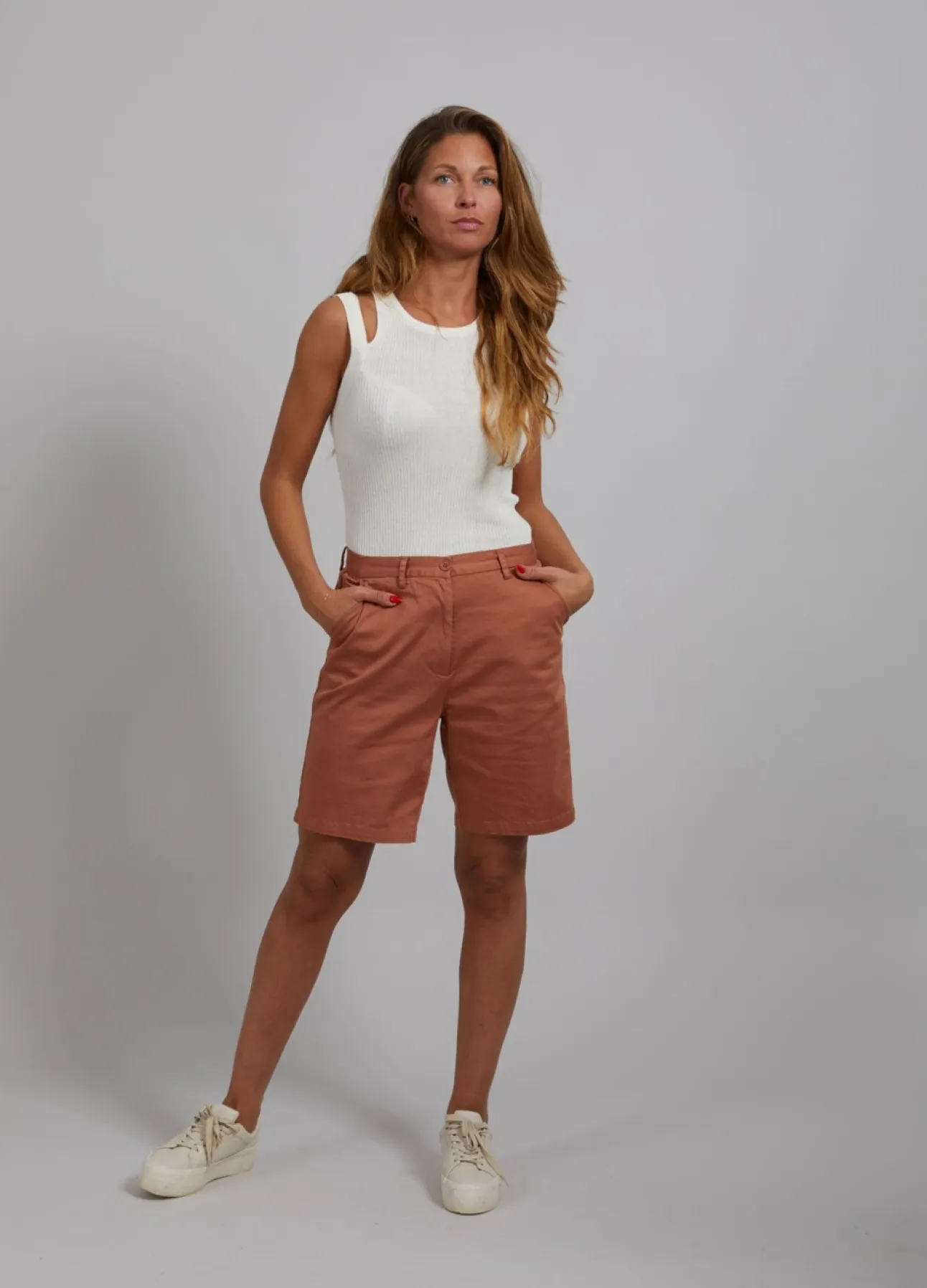 Kvinde Coster Copenhagen Strik^Seawool Top M. Stropper